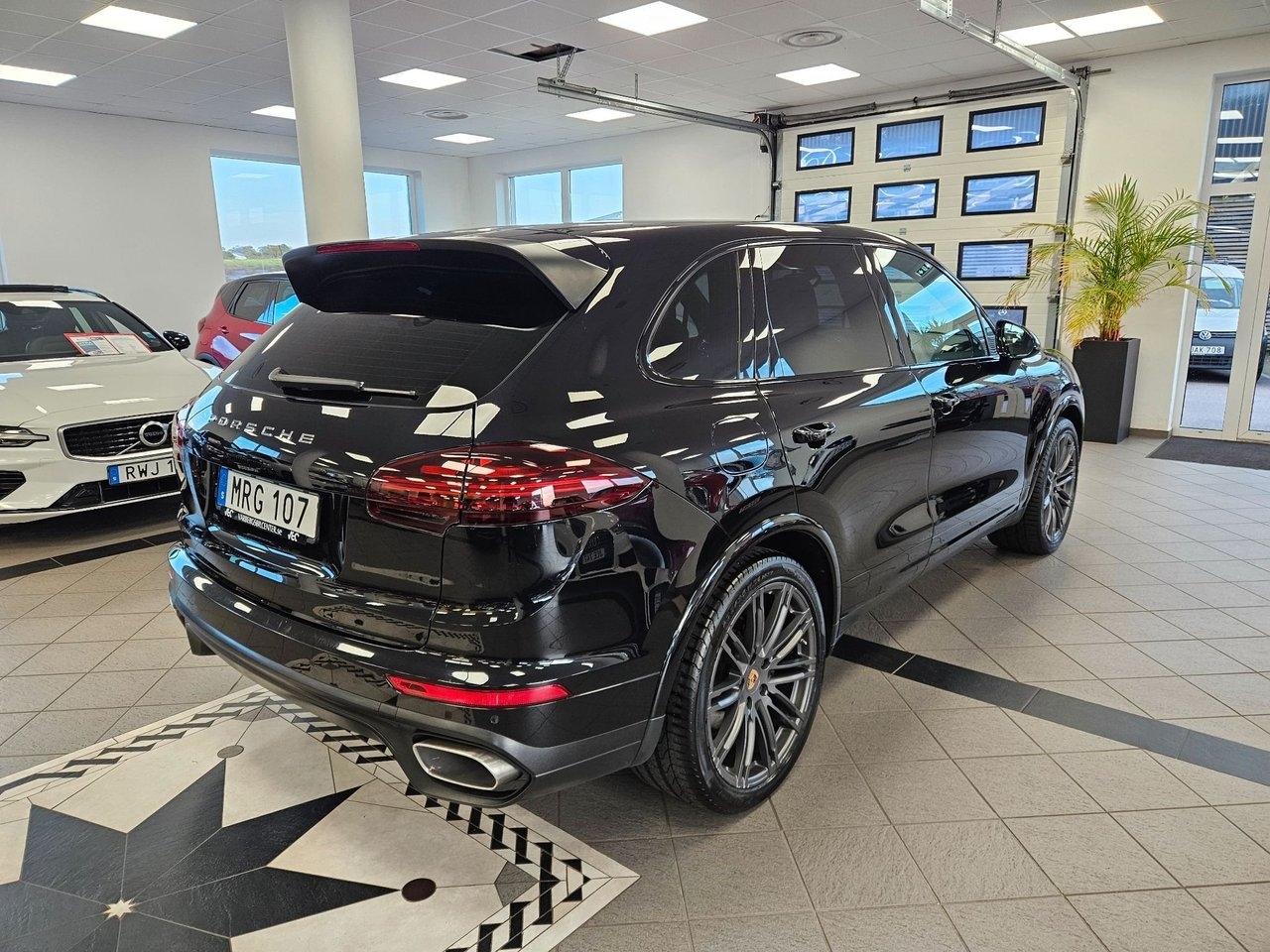 Porsche Cayenne 2015, photo 6/10