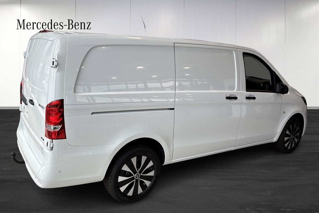 Mercedes-Benz Vito 2026, photo 2/8
