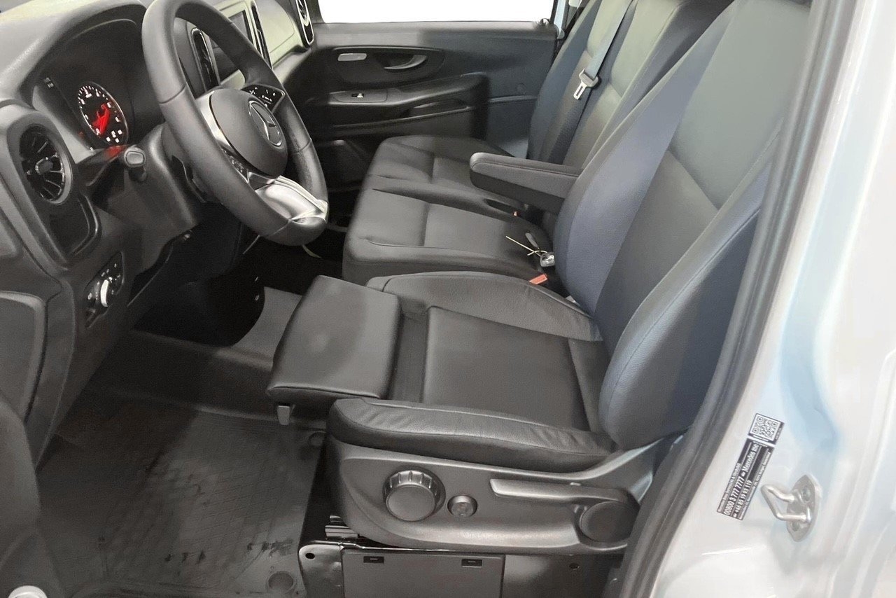 Mercedes-Benz Vito 2026, photo 7/8