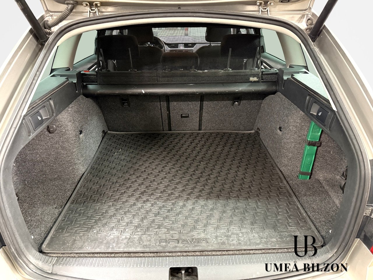 Skoda Octavia 2016, kuva 8/8