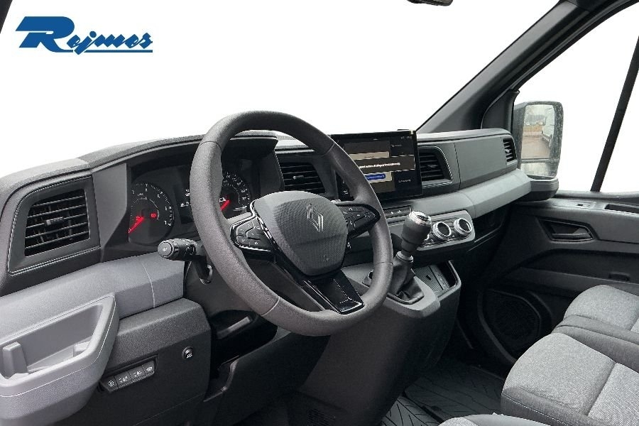 Renault Master 2025, photo 6/16