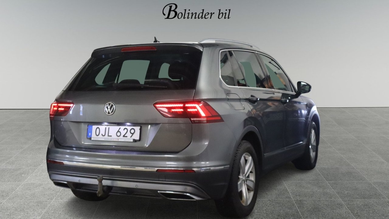 Volkswagen Tiguan 2017, bild 6/10