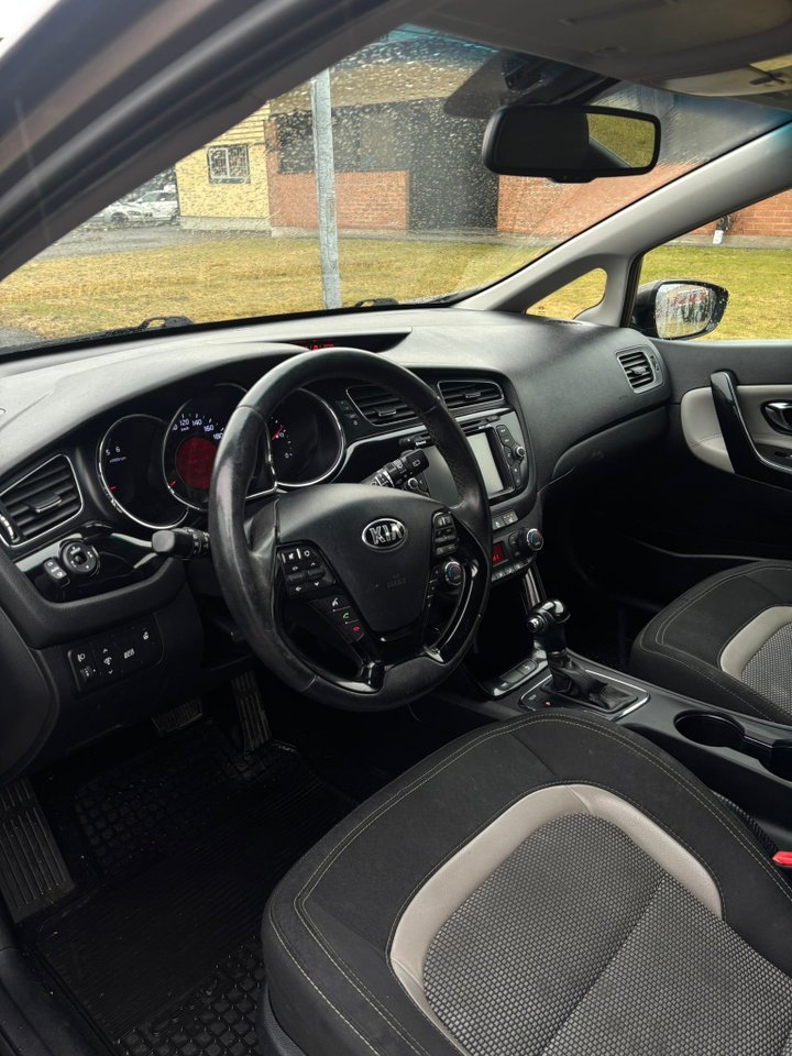 Kia Ceed 2014, bild 4/7