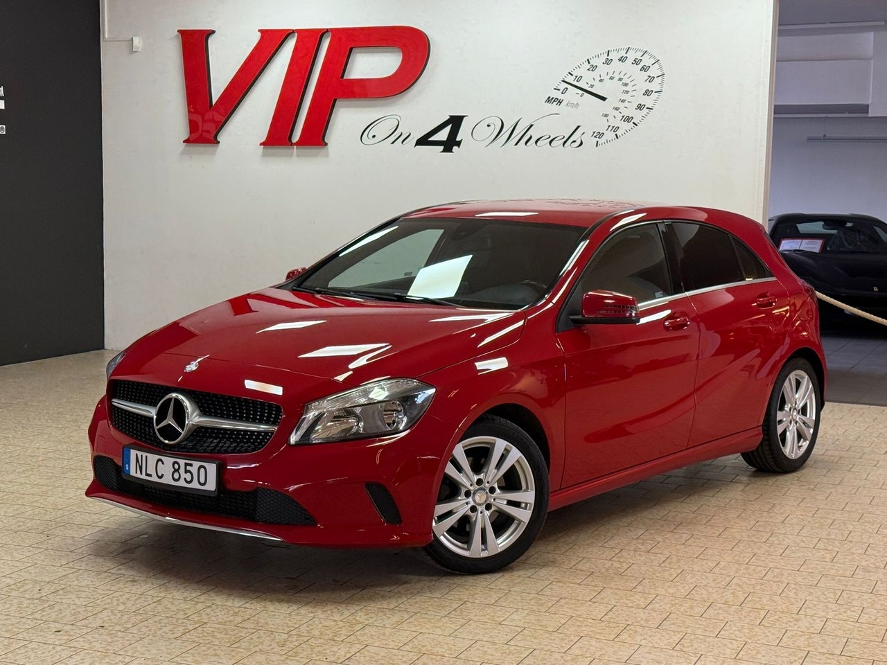 Mercedes-Benz A