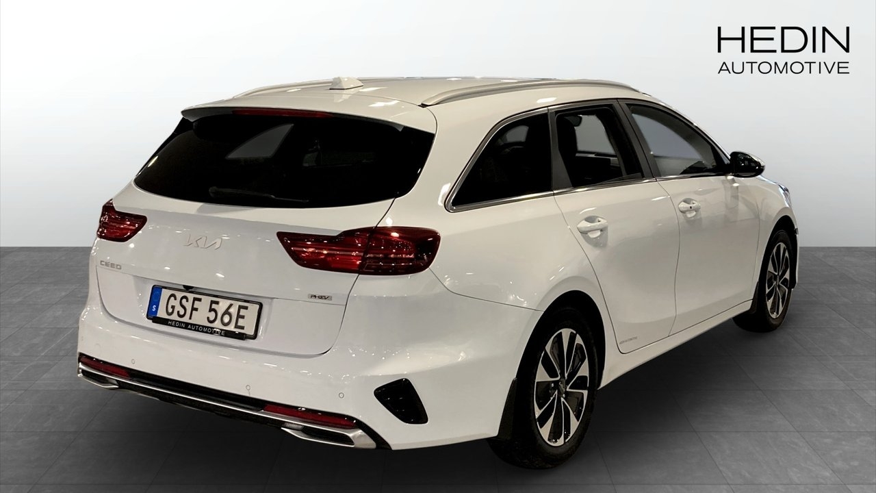 Kia Ceed SW PHEV ACTION 2023, bild 2/9