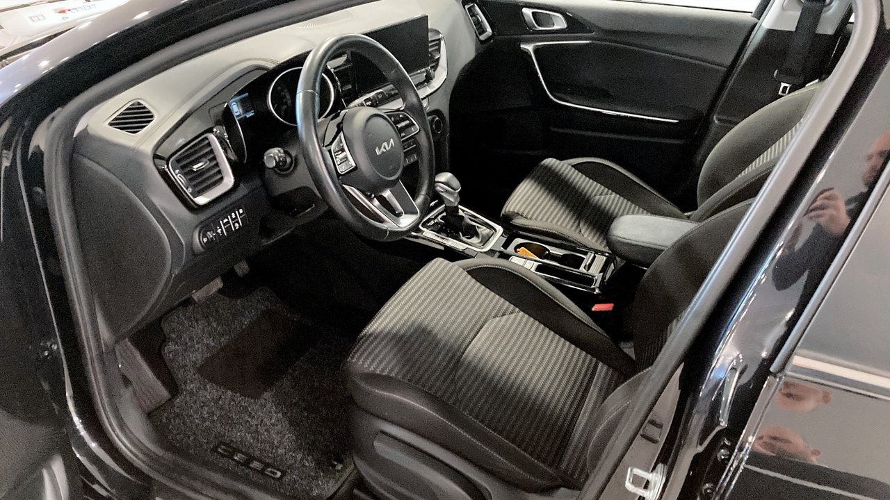 Kia Ceed SW PHEV ACTION 2023, bild 5/9