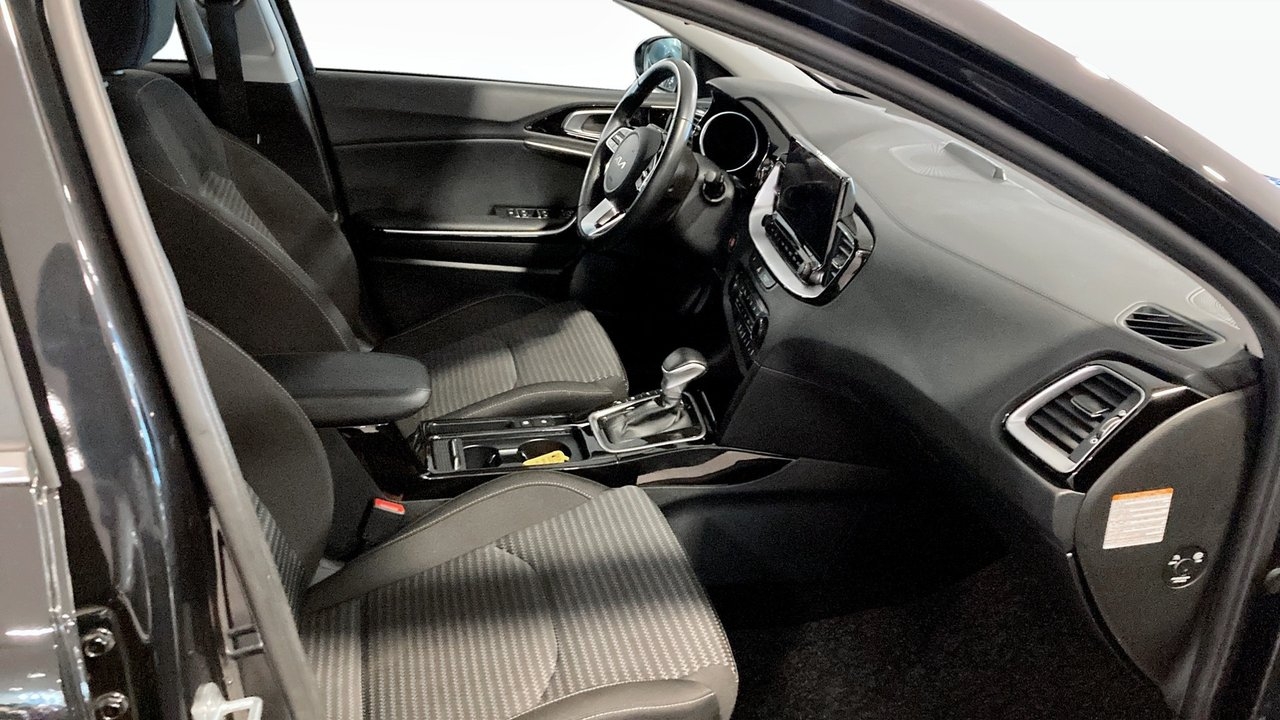 Kia Ceed SW PHEV ACTION 2023, bild 3/9