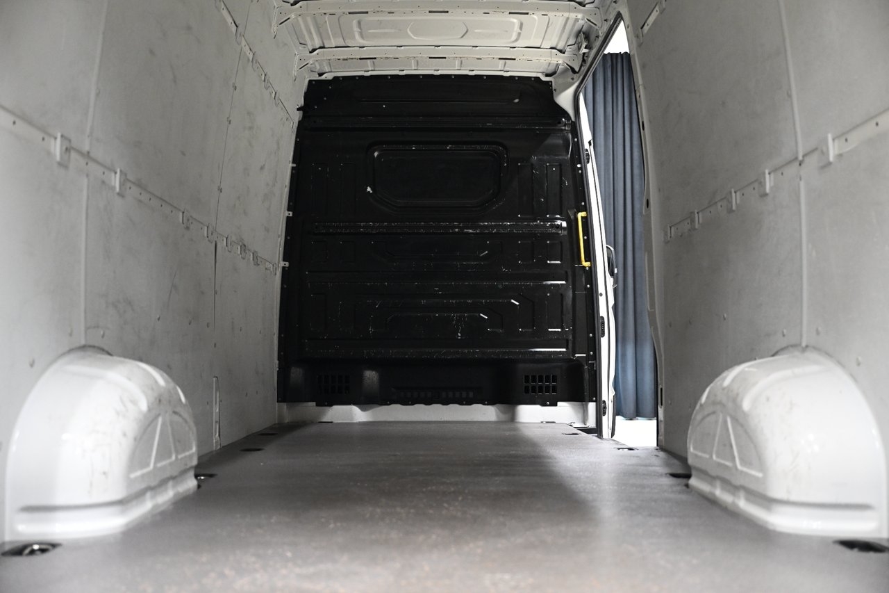 Volkswagen Crafter 2.0 TDI 177HK Automat 2024, bild 6/27