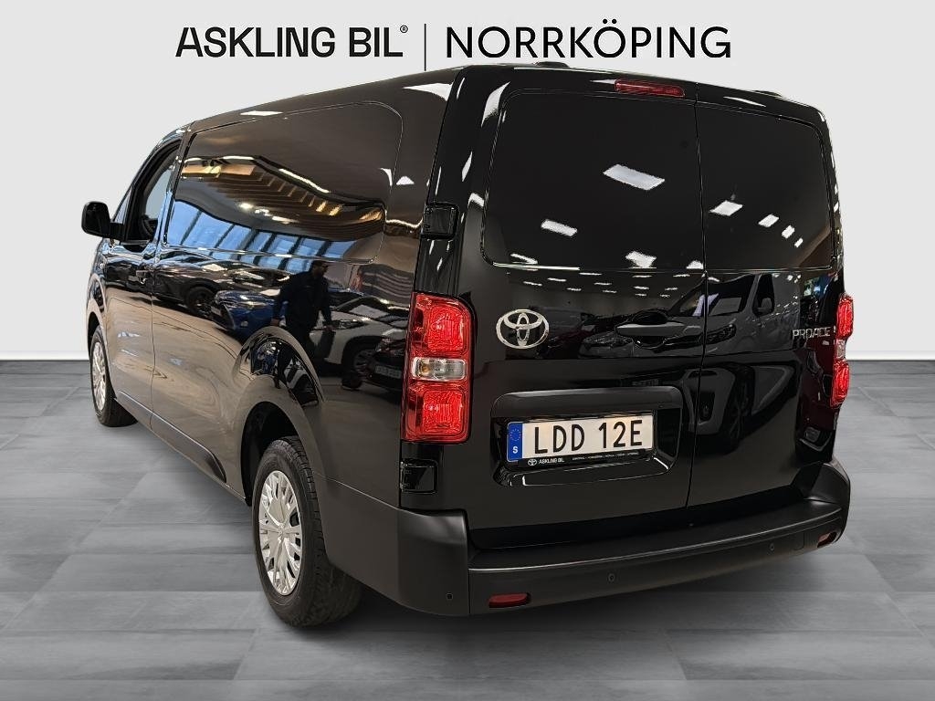 Toyota Proace L2 180hk Comfort 2024, bild 2/10