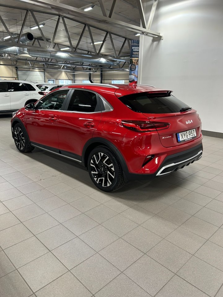 Kia XCeed Plug-in Hybrid DCT Action 2023, photo 3/10