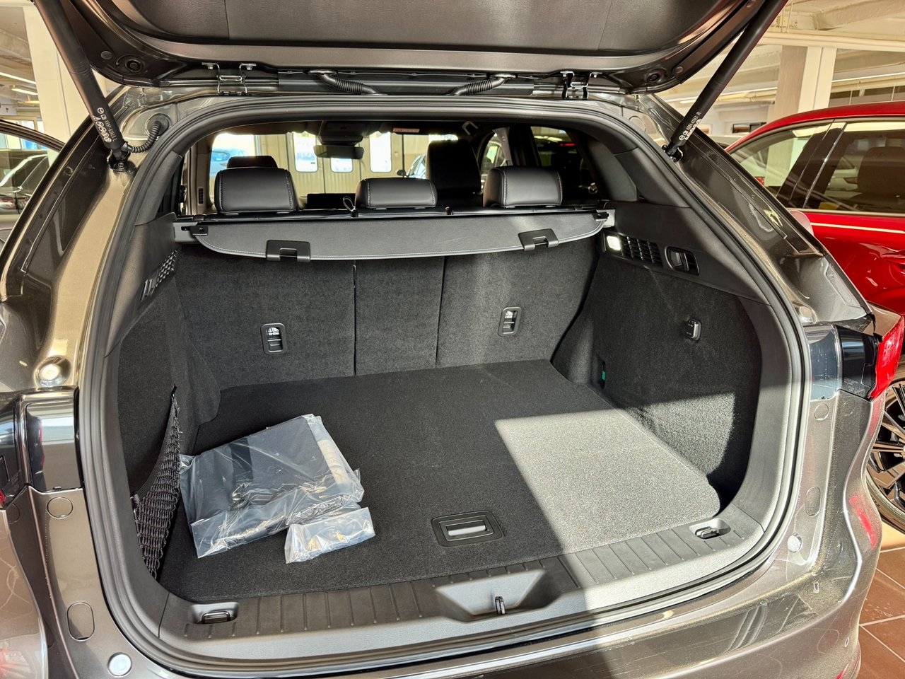Mazda CX-60 2.5 PHEV Homura, A8, AWD 2026, bild 8/8