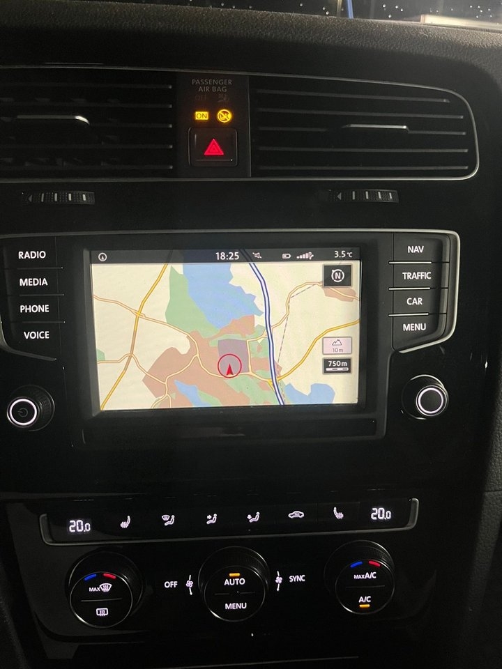 Volkswagen Golf Sportscombi 2016, kuva 8/8