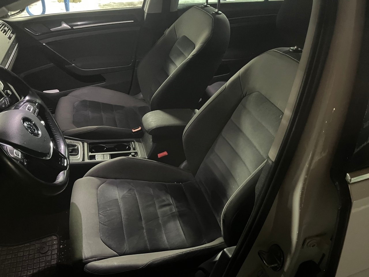Volkswagen Golf Sportscombi 2016, kuva 5/8
