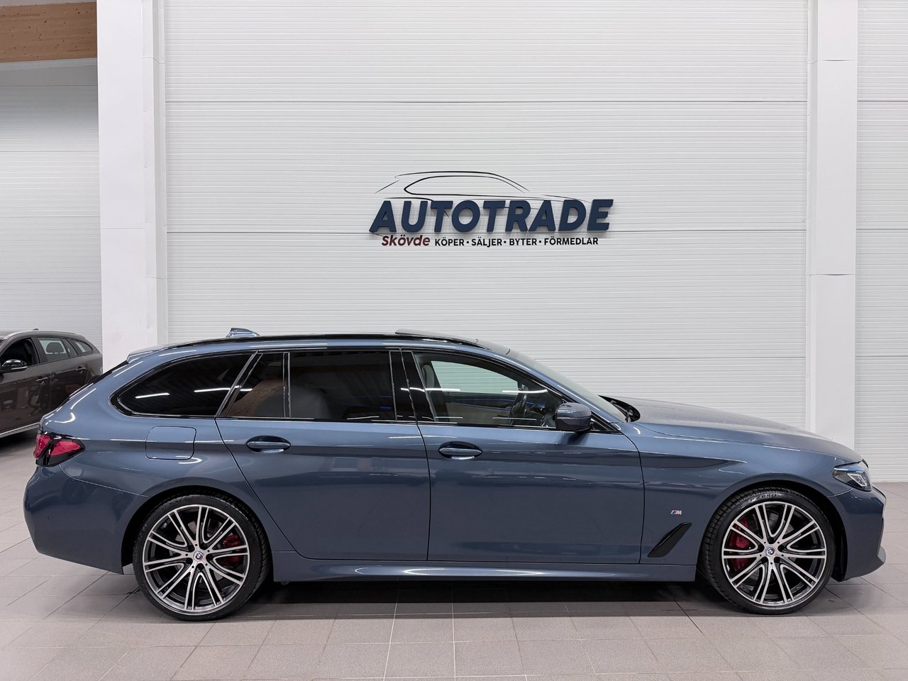 BMW 530 2023, bild 7/10