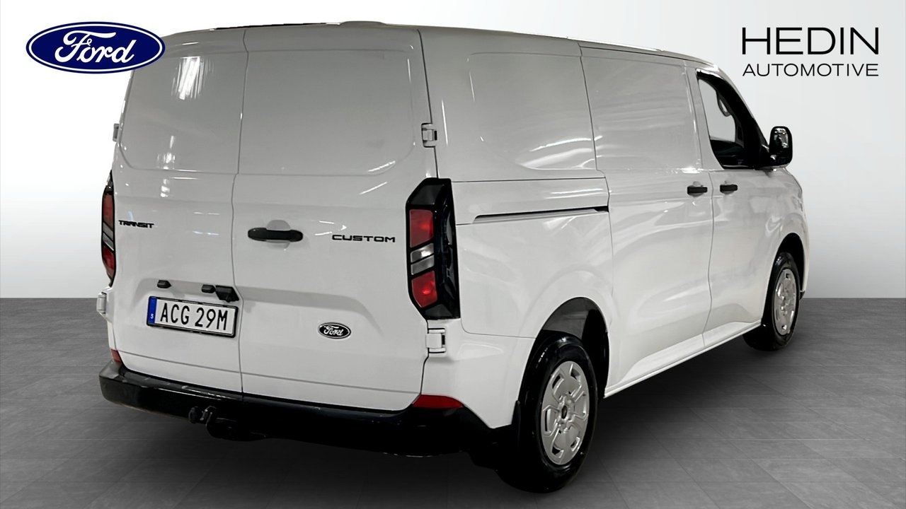 Ford Custom 2026, bild 2/9