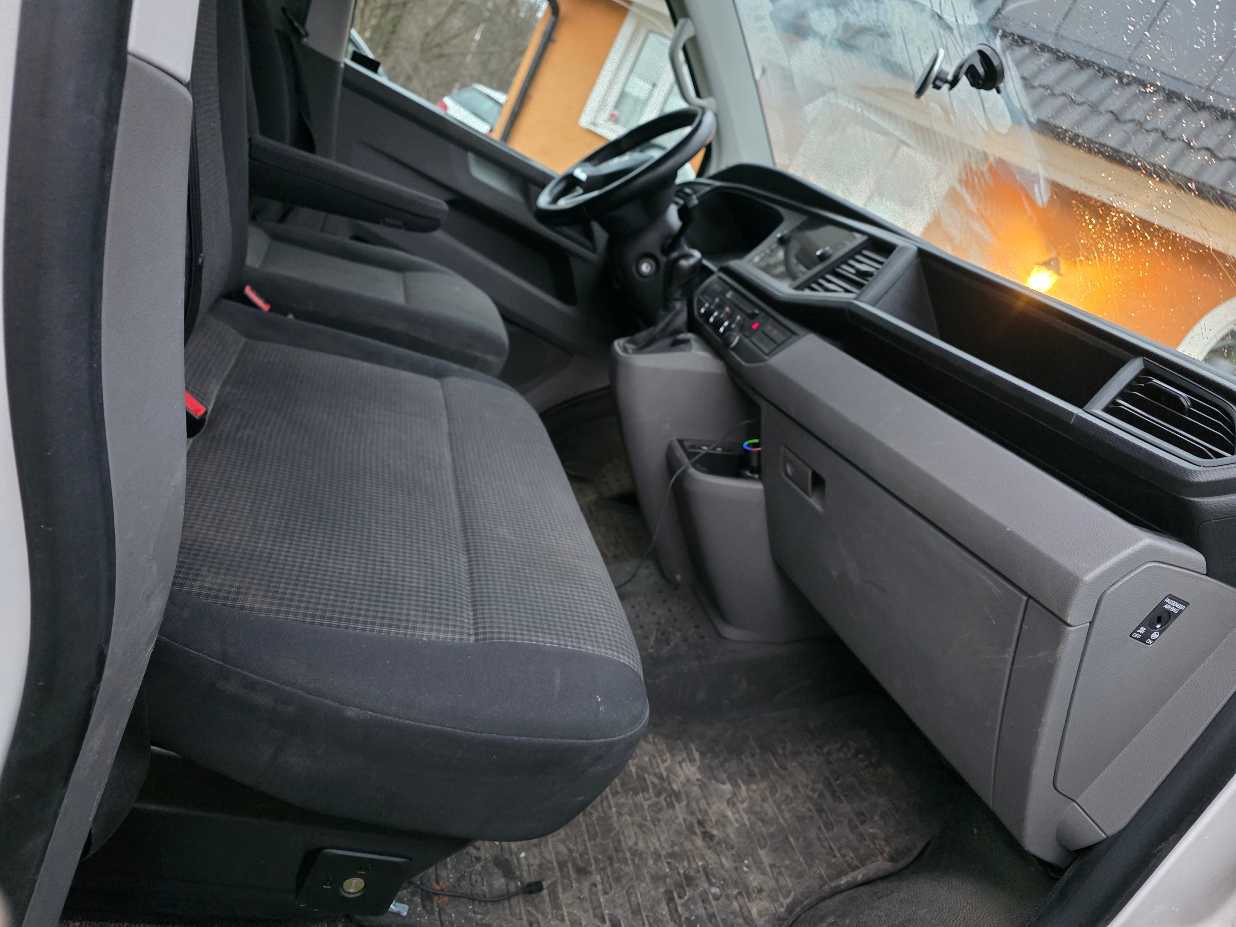 Volkswagen Transporter 2020, bild 3/6
