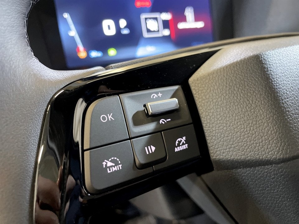 Peugeot Expert Plus BlueHDi 150hk L2 2026, bild 7/10