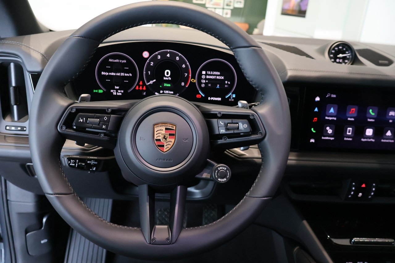 Porsche Cayenne E-Hybrid Black Edition 2026, bild 7/10