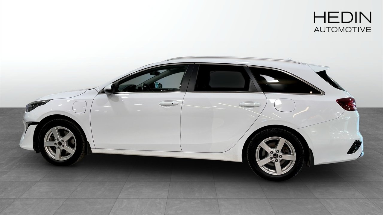 Kia Ceed SW PHEV ACTION 2023, bild 6/9