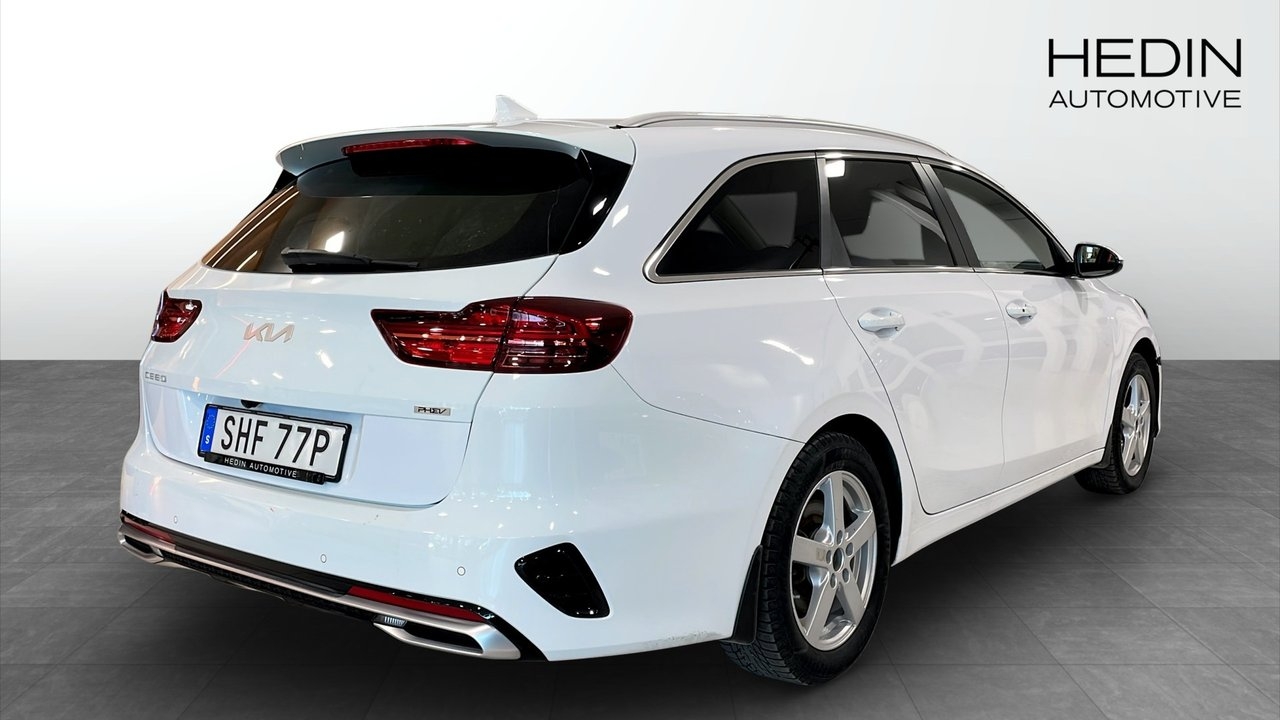 Kia Ceed SW PHEV ACTION 2023, bild 2/9