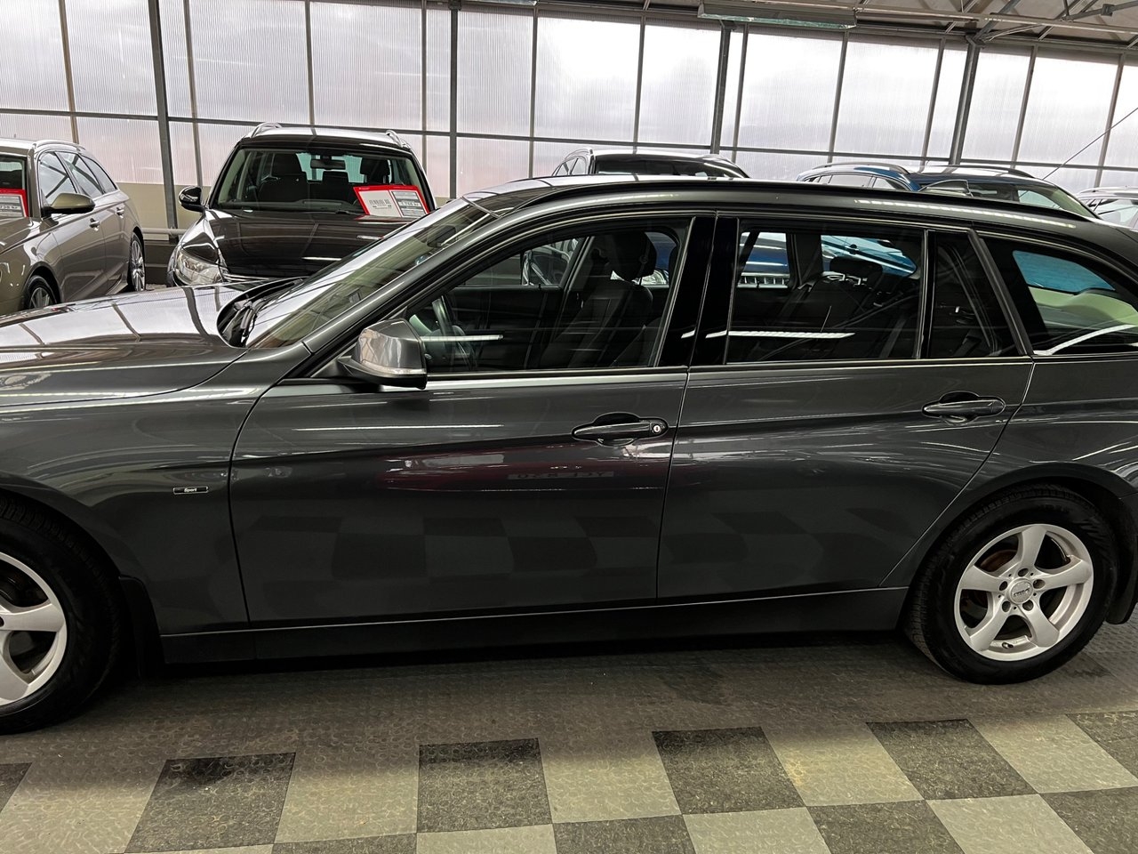 BMW 320 d Touring Steptronic Sport line 2015, bild 7/10