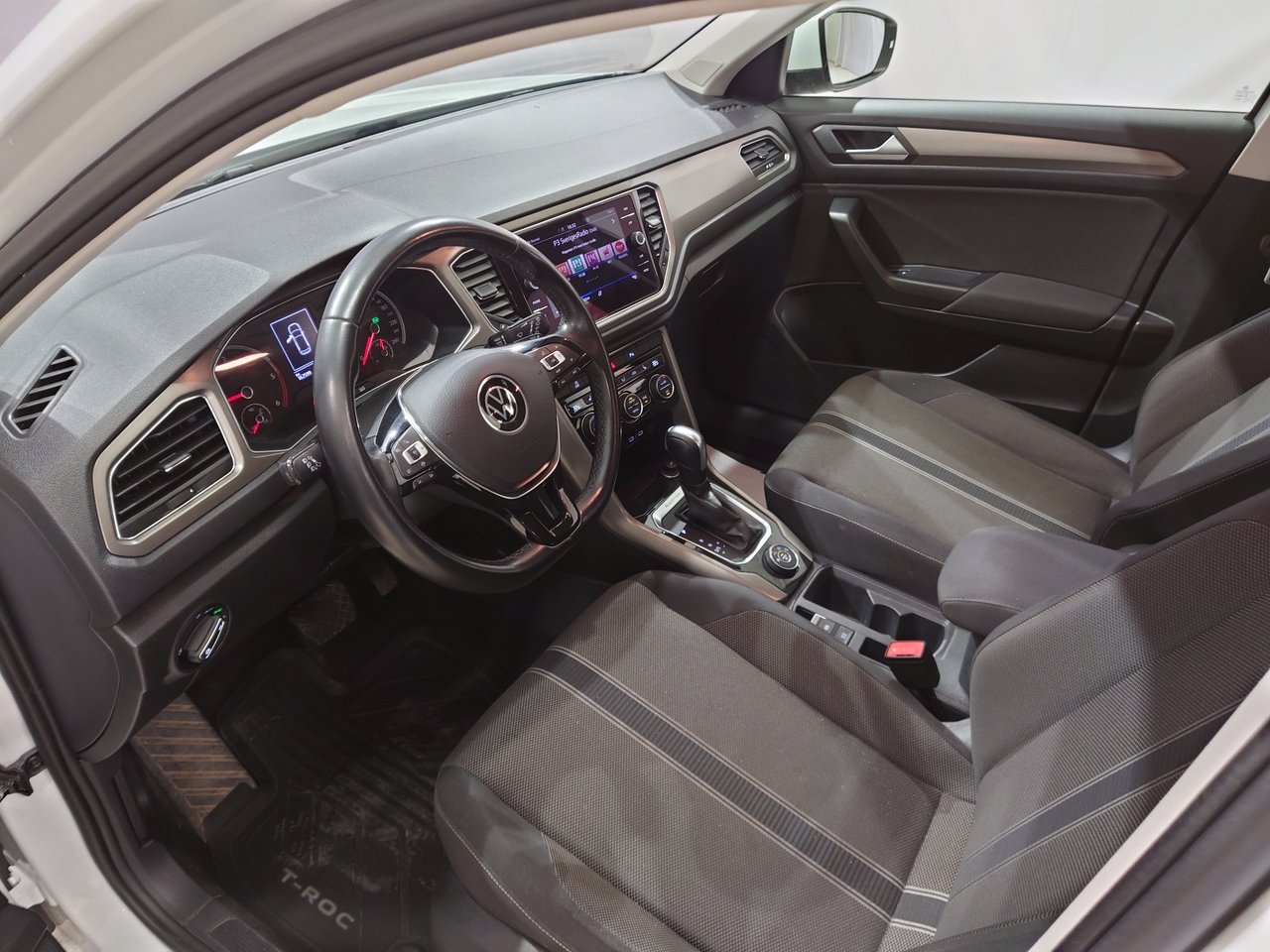 Volkswagen T-Roc 2021, bild 7/10