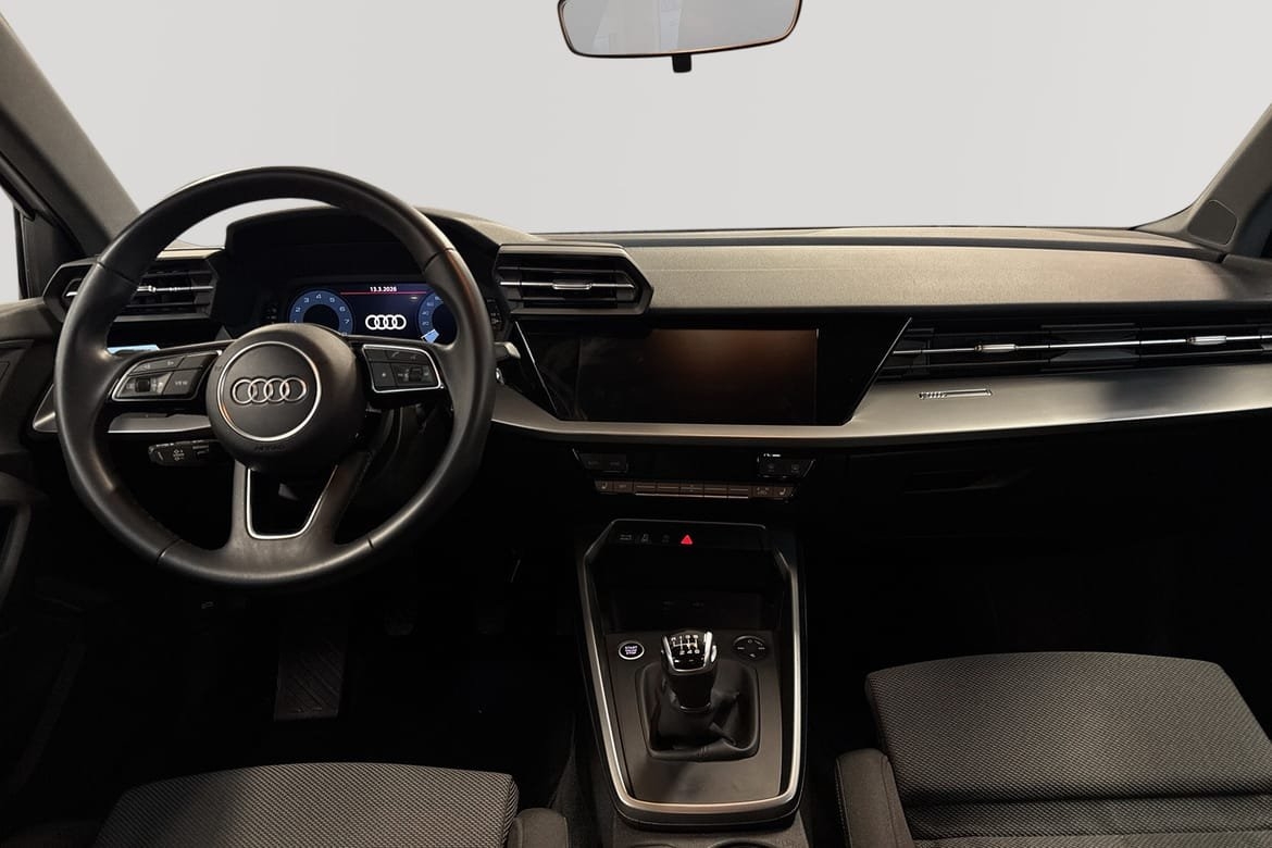 Audi A3 Manuell, 110hk, 2023 6 växlar 2023, bild 5/21