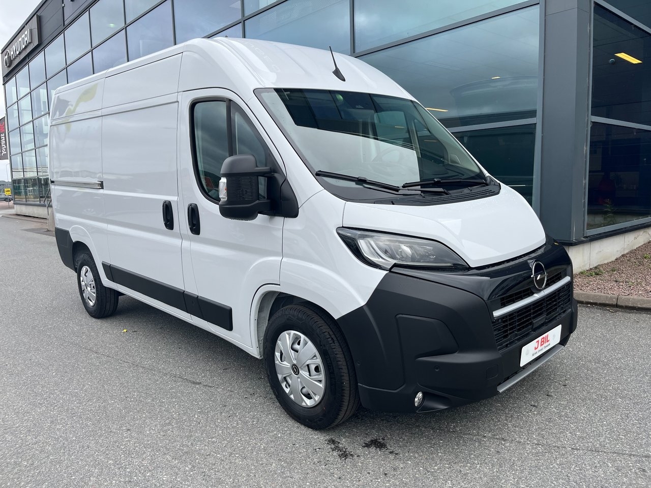 Opel Movano