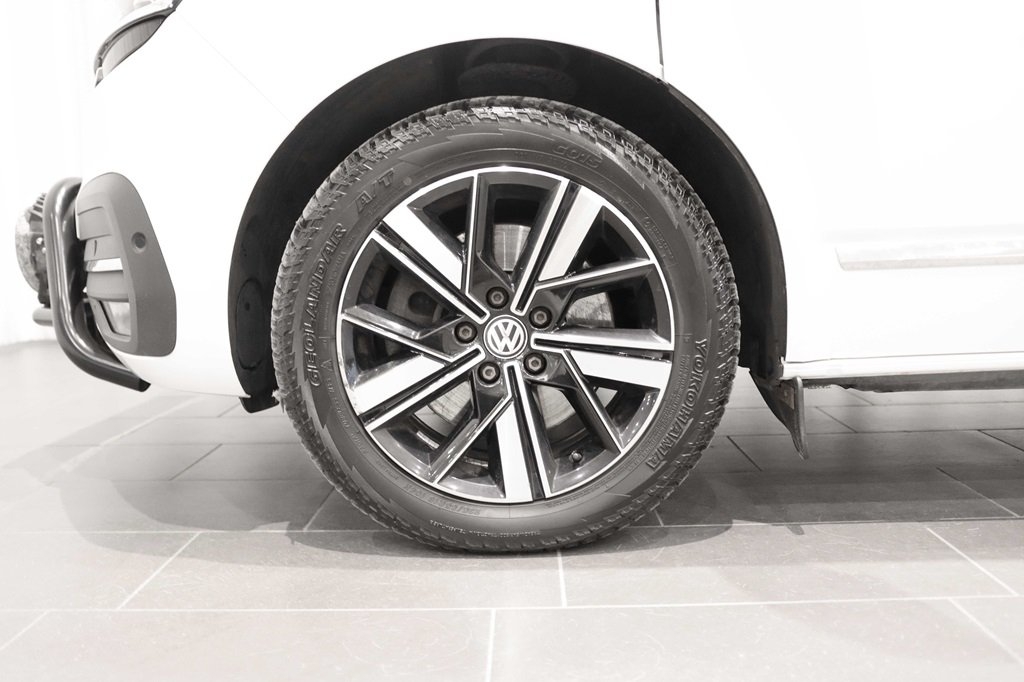 Volkswagen Multivan 2022, bild 7/10