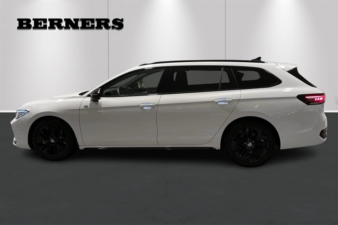 Volkswagen Passat 2025, bild 2/10