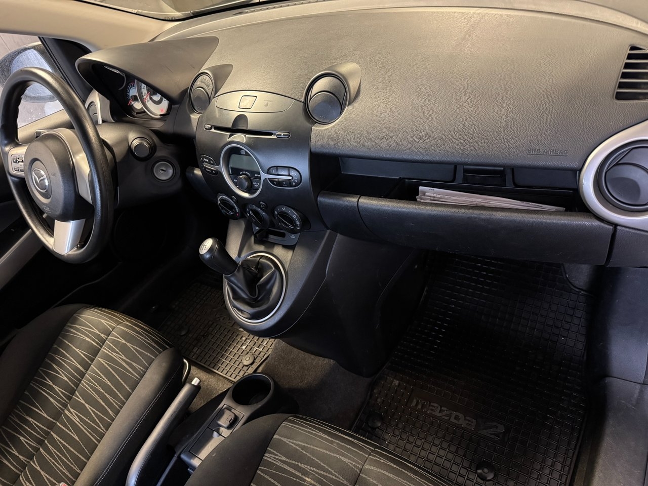 Mazda 2 5-dörrar 1.3 MZR Euro 6 2010, bild 6/6