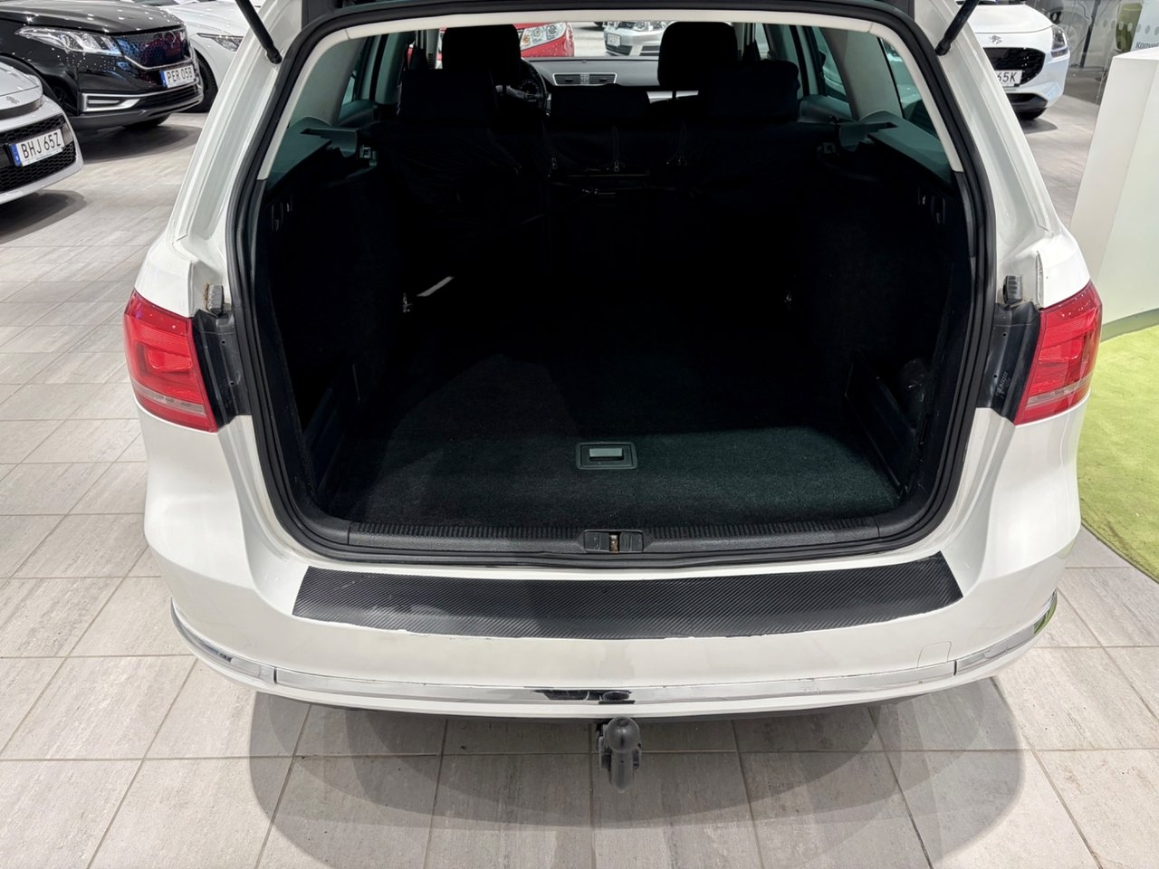 Volkswagen Passat 2012, bild 6/10