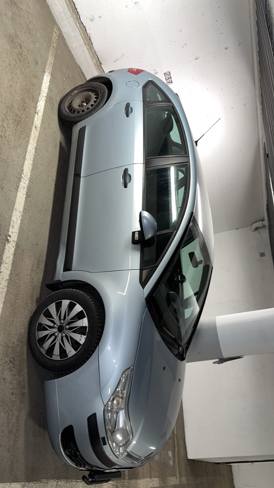 Citroen C4 1.6 HDiF EGS 2008, kuva 7/10