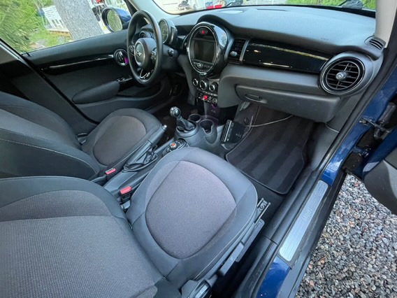 MINI Cooper 5-dörrars Manuell 2018, kuva 4/5