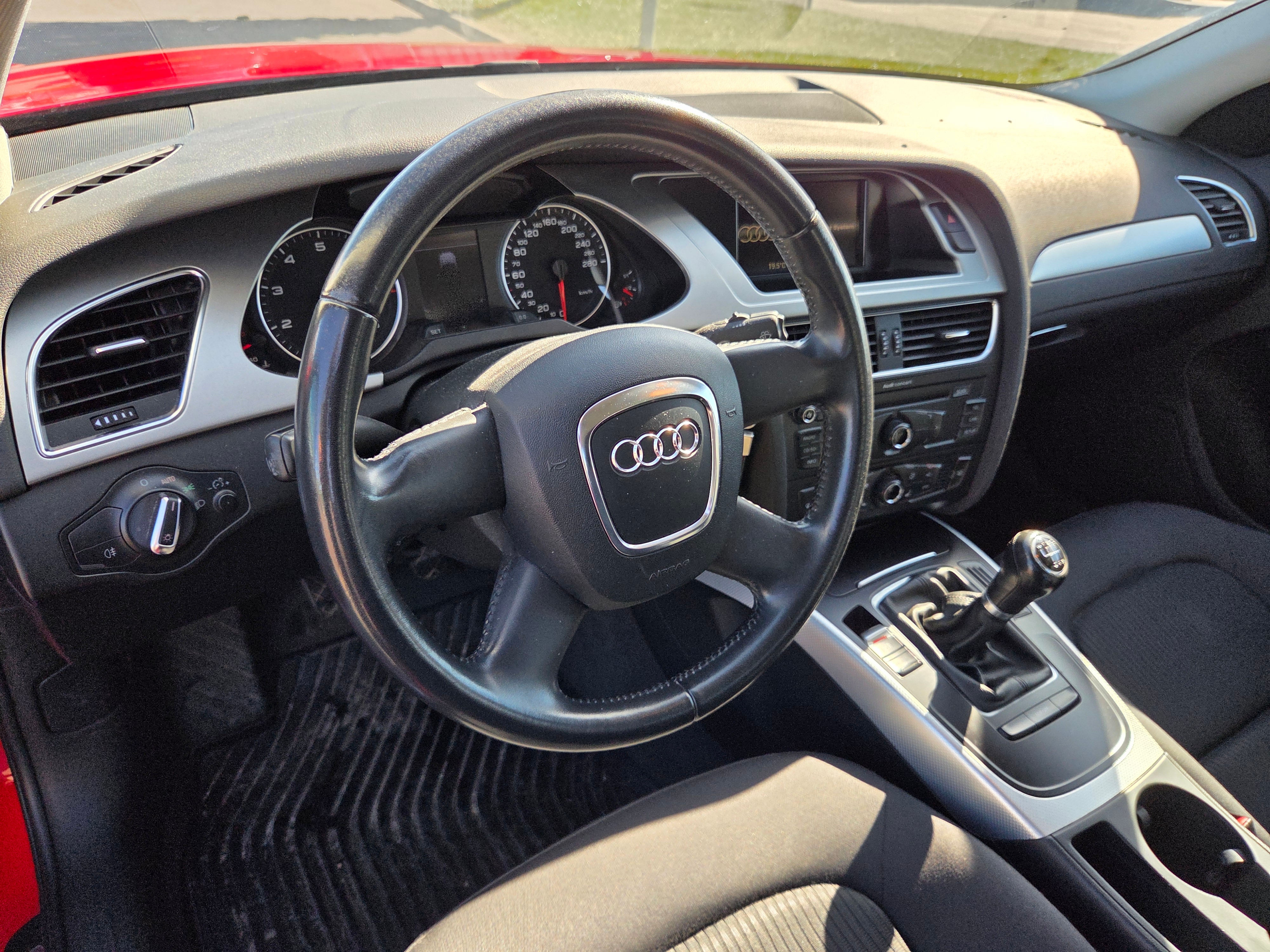 Audi A4 Sedan 1.8 TFSI Manuell 2008, photo 5/8