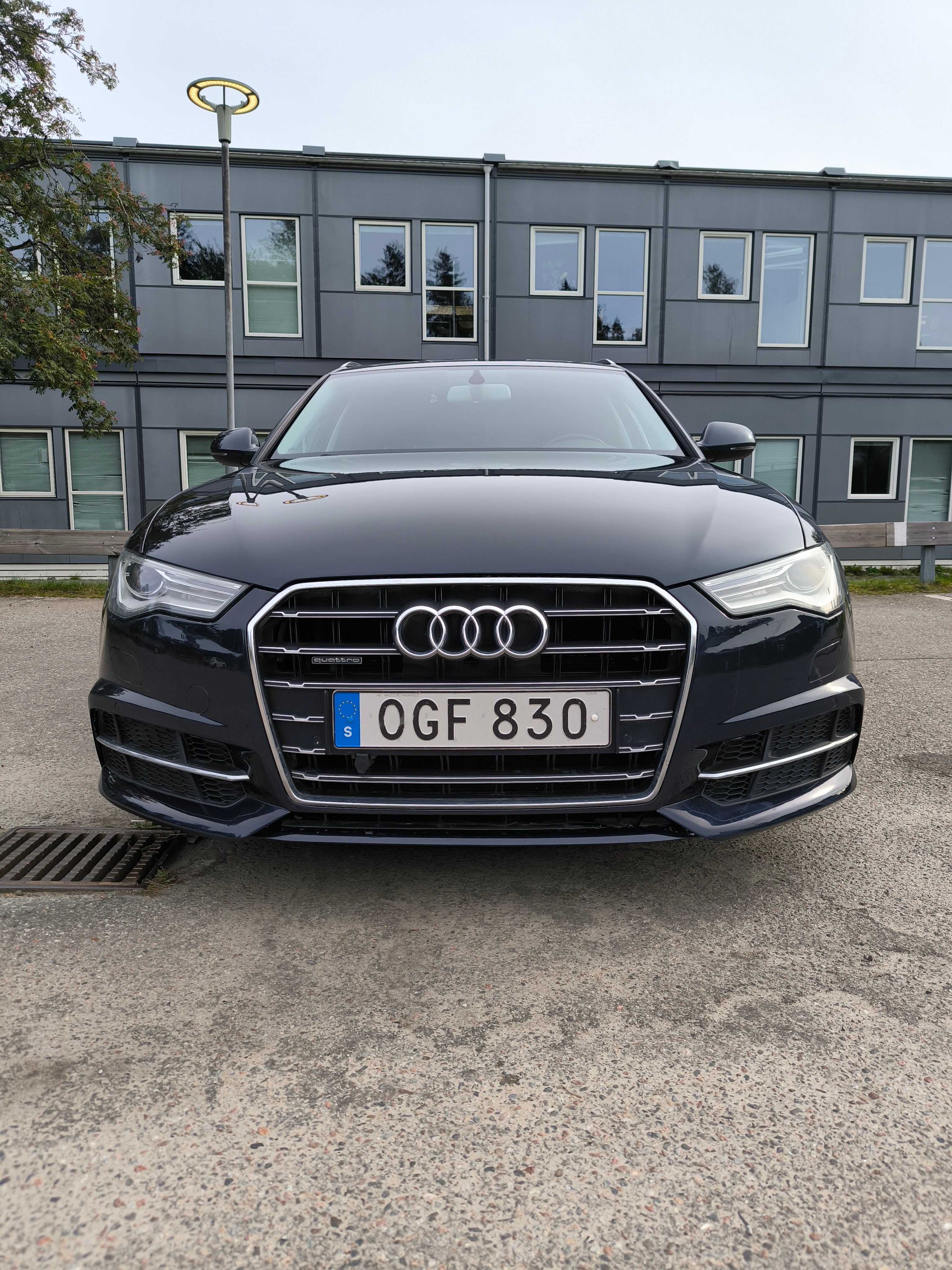 Audi A6 Avant 2.0 TDI quattro S Tronic 2017, bild 3/5