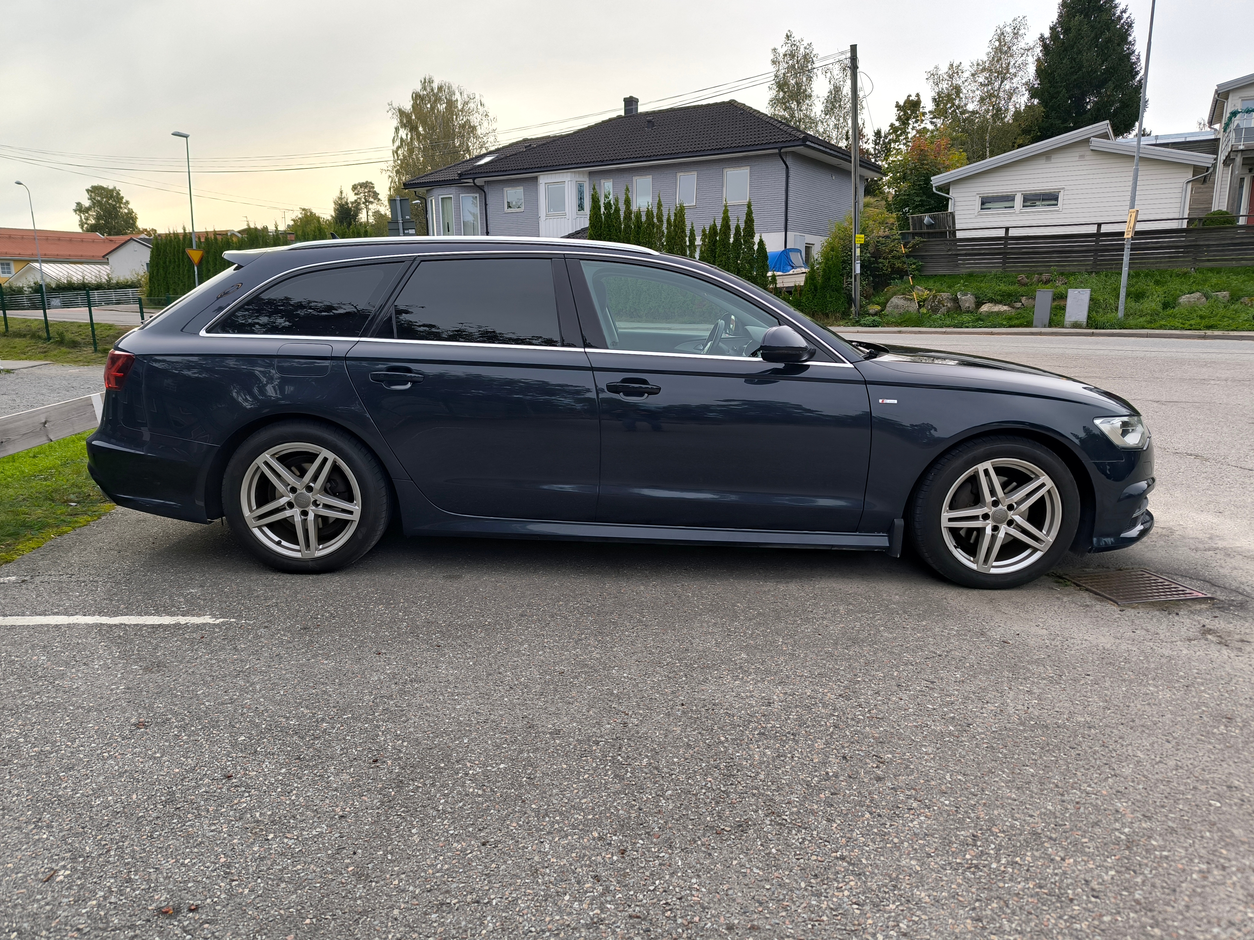 Audi A6 Avant 2.0 TDI quattro S Tronic 2017, bild 5/5