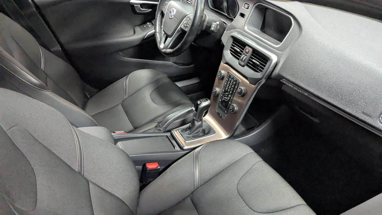 Volvo V40 Cross Country 2015, bild 3/8