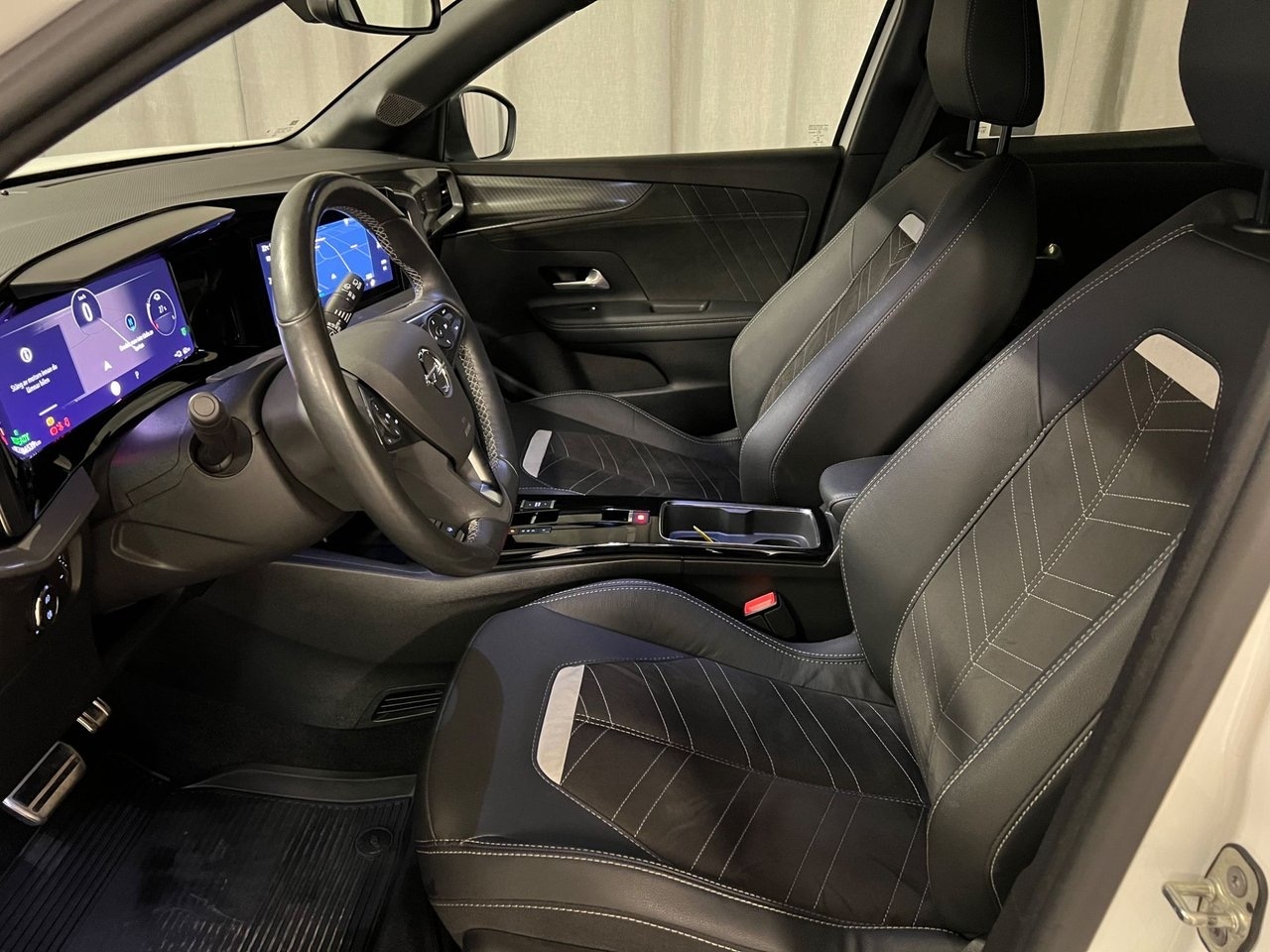 Opel Mokka-e 2022, bild 3/7