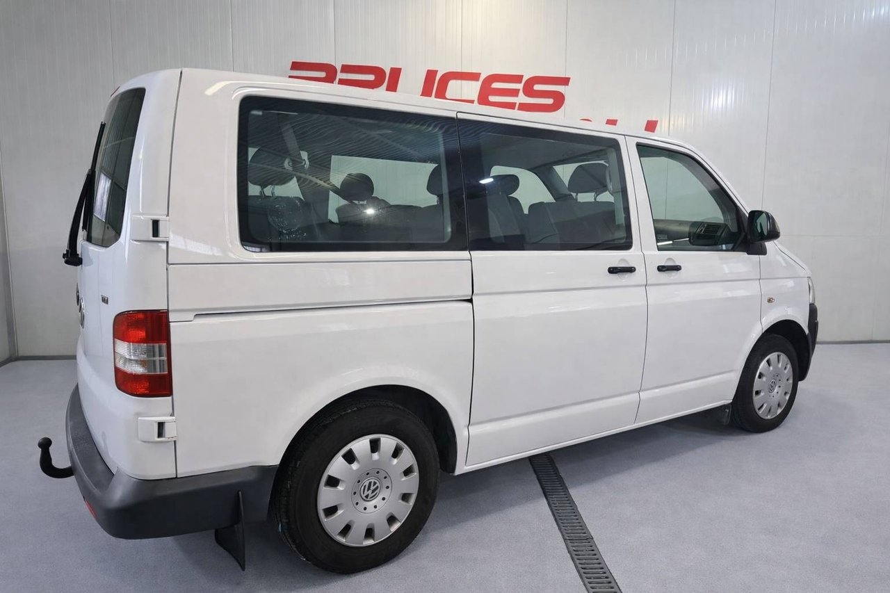 Volkswagen Caravelle 2011, photo 2/10