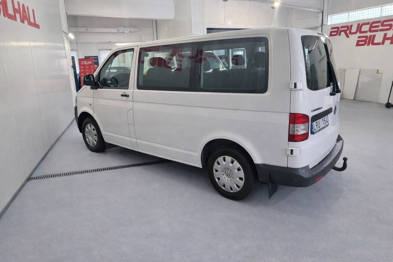 Volkswagen Caravelle 2011, photo 3/10