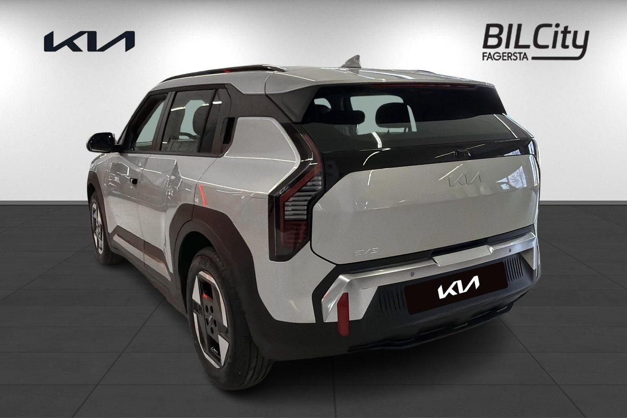 Kia EV3 Long Range 2026, bild 6/10