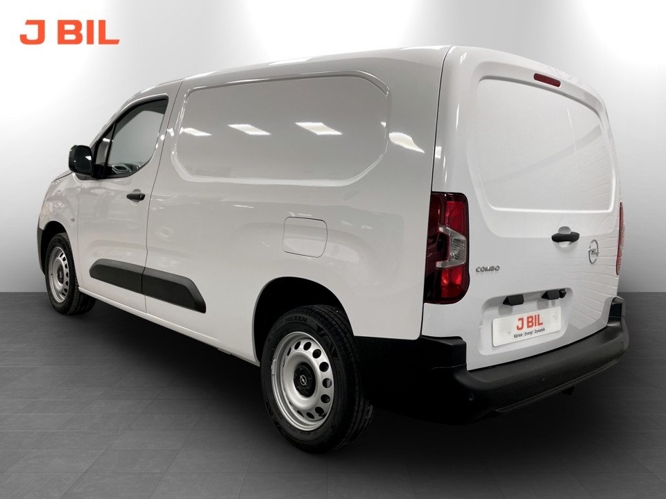 Opel e-Combo 136hk L2 2026, bild 2/10