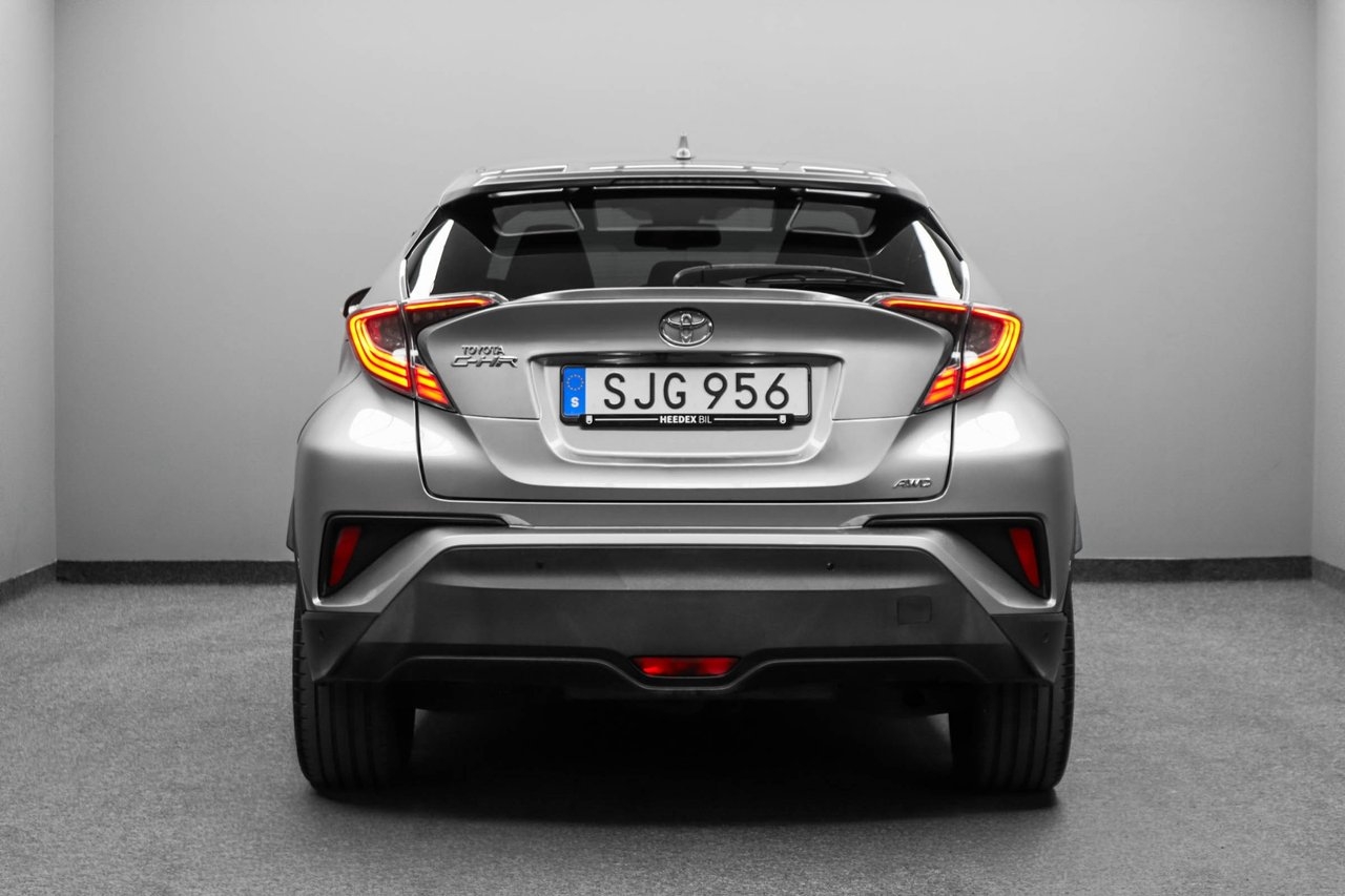Toyota C-HR 2017, bild 6/10