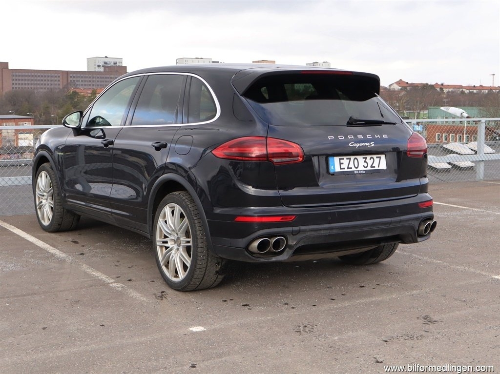 Porsche Cayenne S E-Hybrid 3.0 AWD 416hk 2015, kuva 3/10