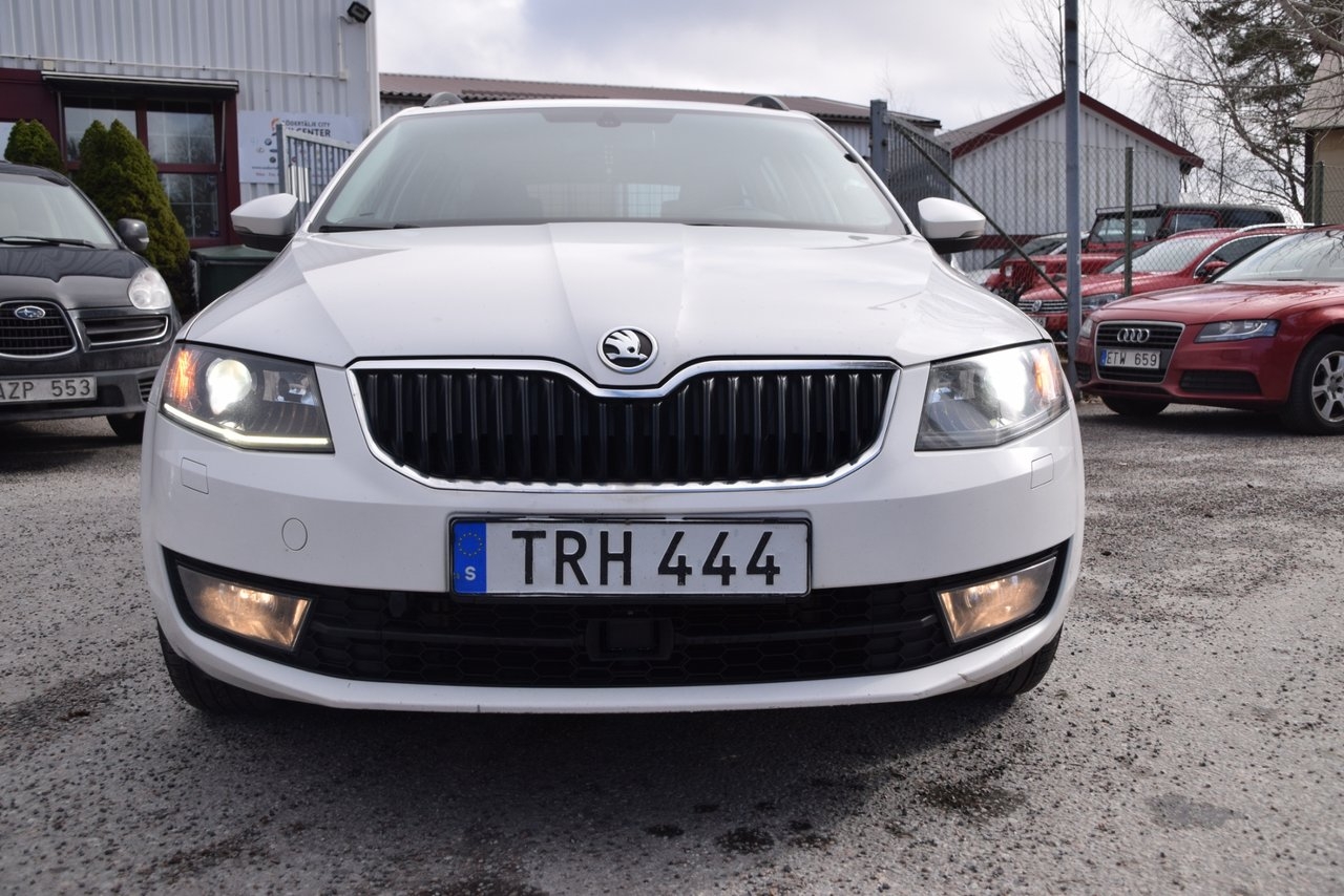 Skoda Octavia 2014, bild 2/10