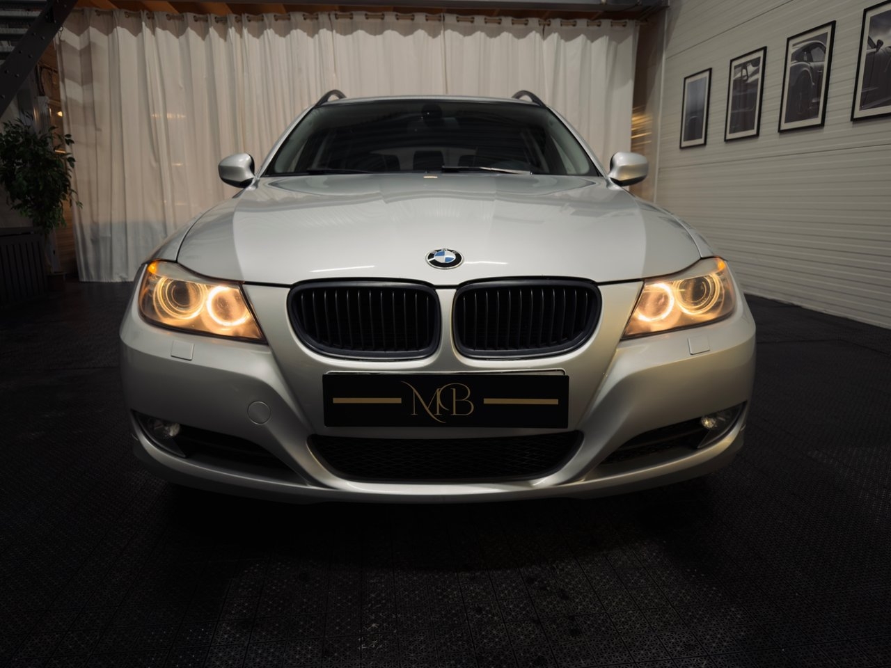 BMW 320 2010, bild 7/10