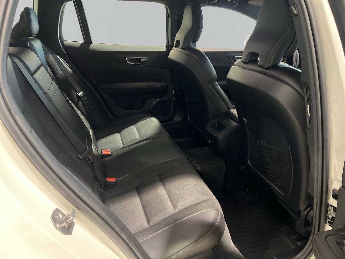 Volvo V60 Cross Country 2020, bild 7/10