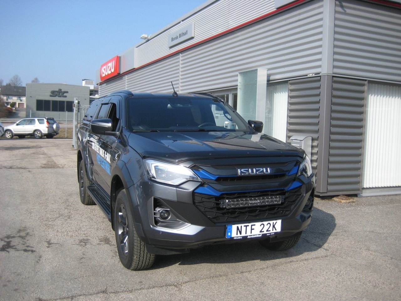 Isuzu D-max