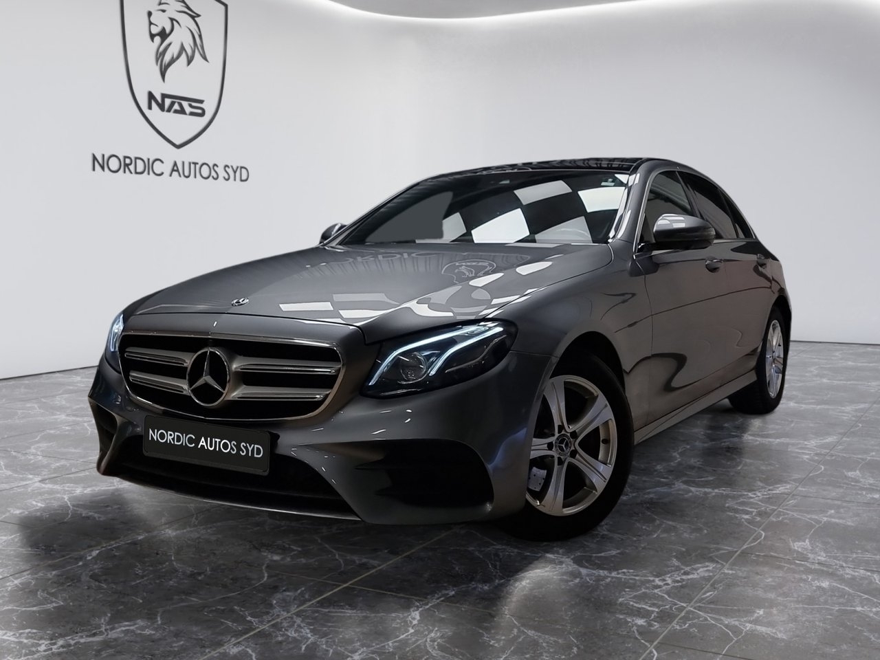 Mercedes-Benz E